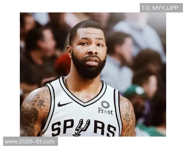 富保罗强调防守责任感录像课上直指客户失误的重要性 富保罗强调防守责任感录像课上直指客户失误的重要性