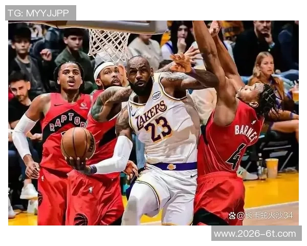 湖人三巨头意外落后马刺20分老詹精彩隔扣引发热议