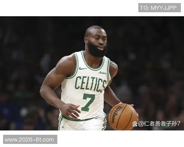 杰伦格林复出表现稳健半场贡献7分2板2助正负值5